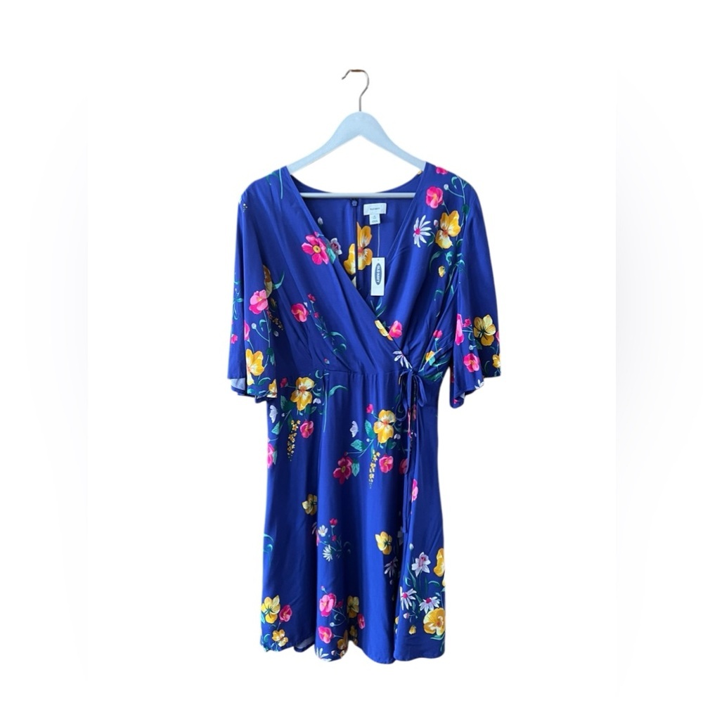🟣Old Navy Blue V-Neck Blue Floral Dress – Size XL.